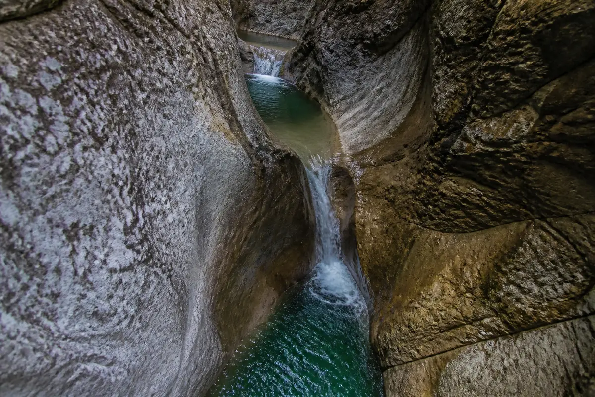 Canyon de la mine à Doussard : Canyoning et aventure expert