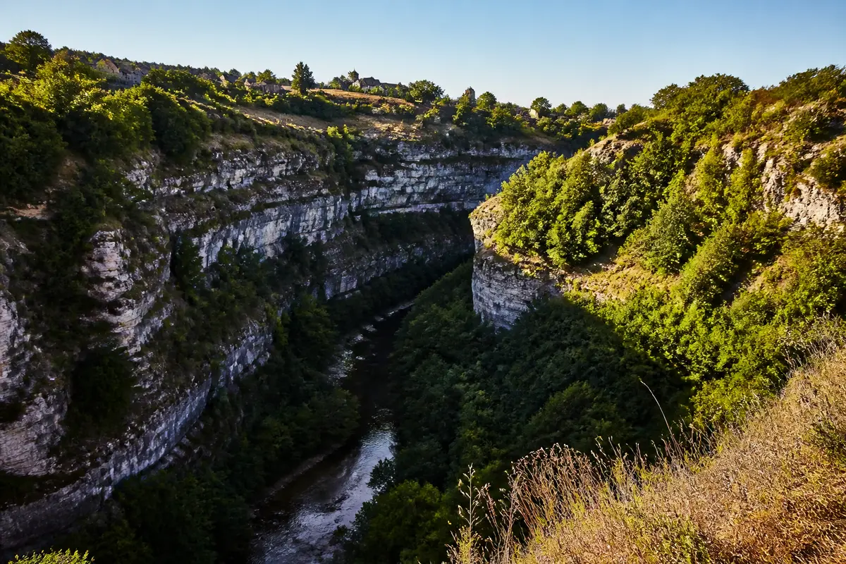 Canyon dit Trou de Bozouls : Que voir et faire en Aveyron ?