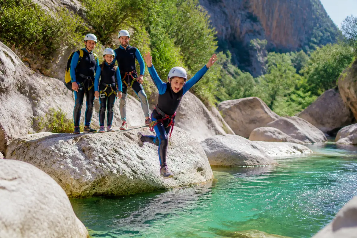 Sierra de Guara en famille : Canyoning et aventures avec enfants ?